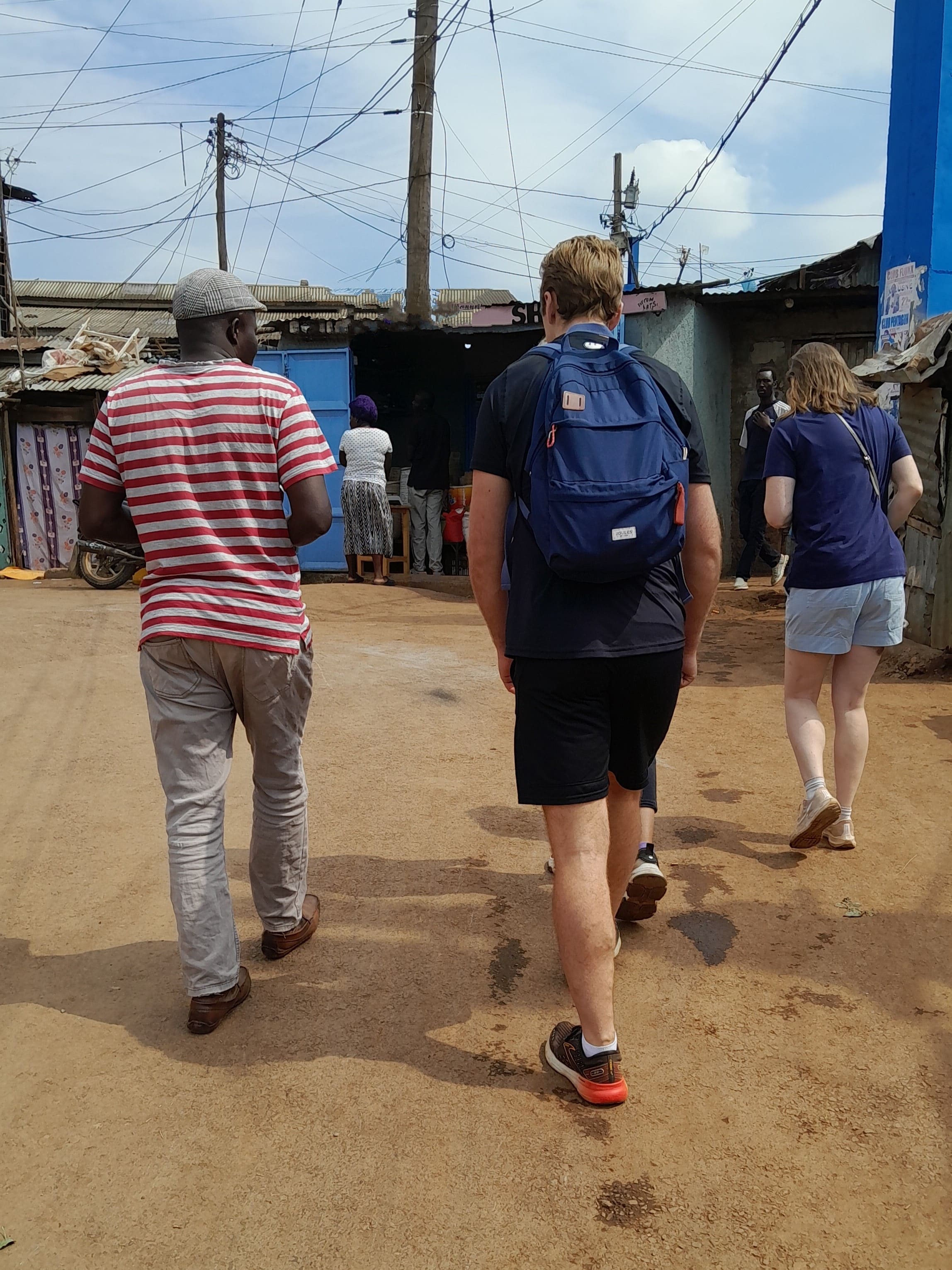giide with tourist