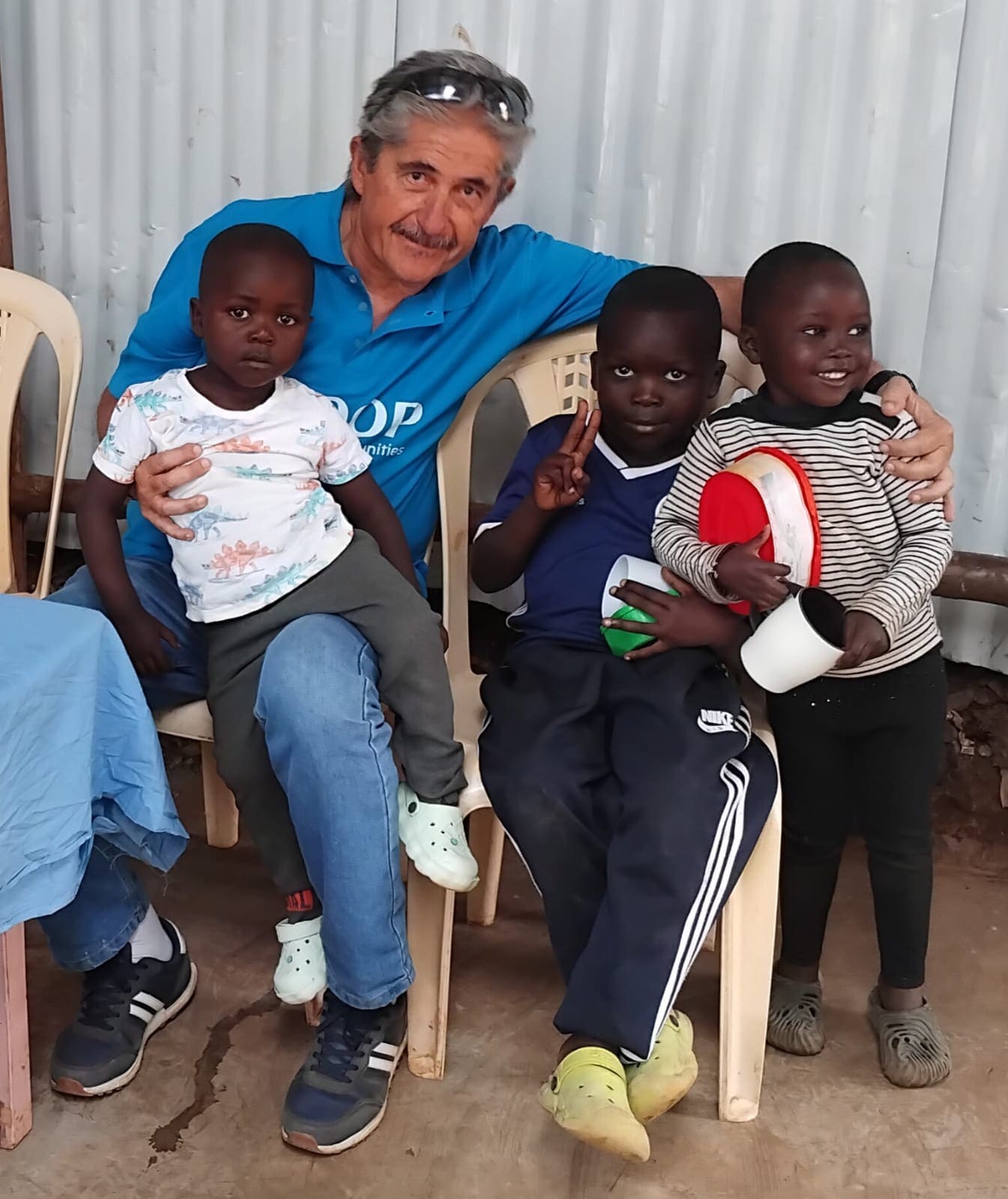 toursit andchildren